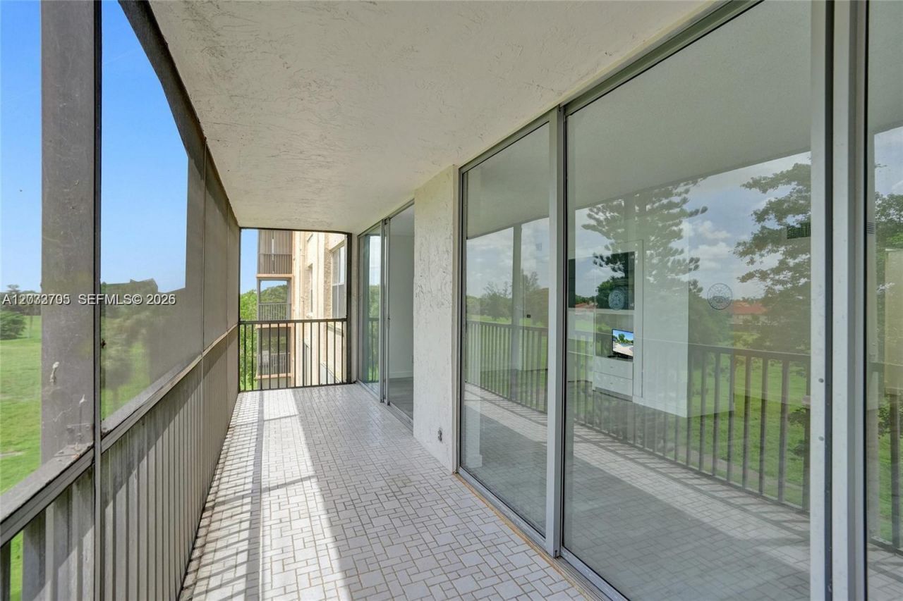 3821 Environ Blvd , Unit 403, Lauderhill, FL 33319 Photo