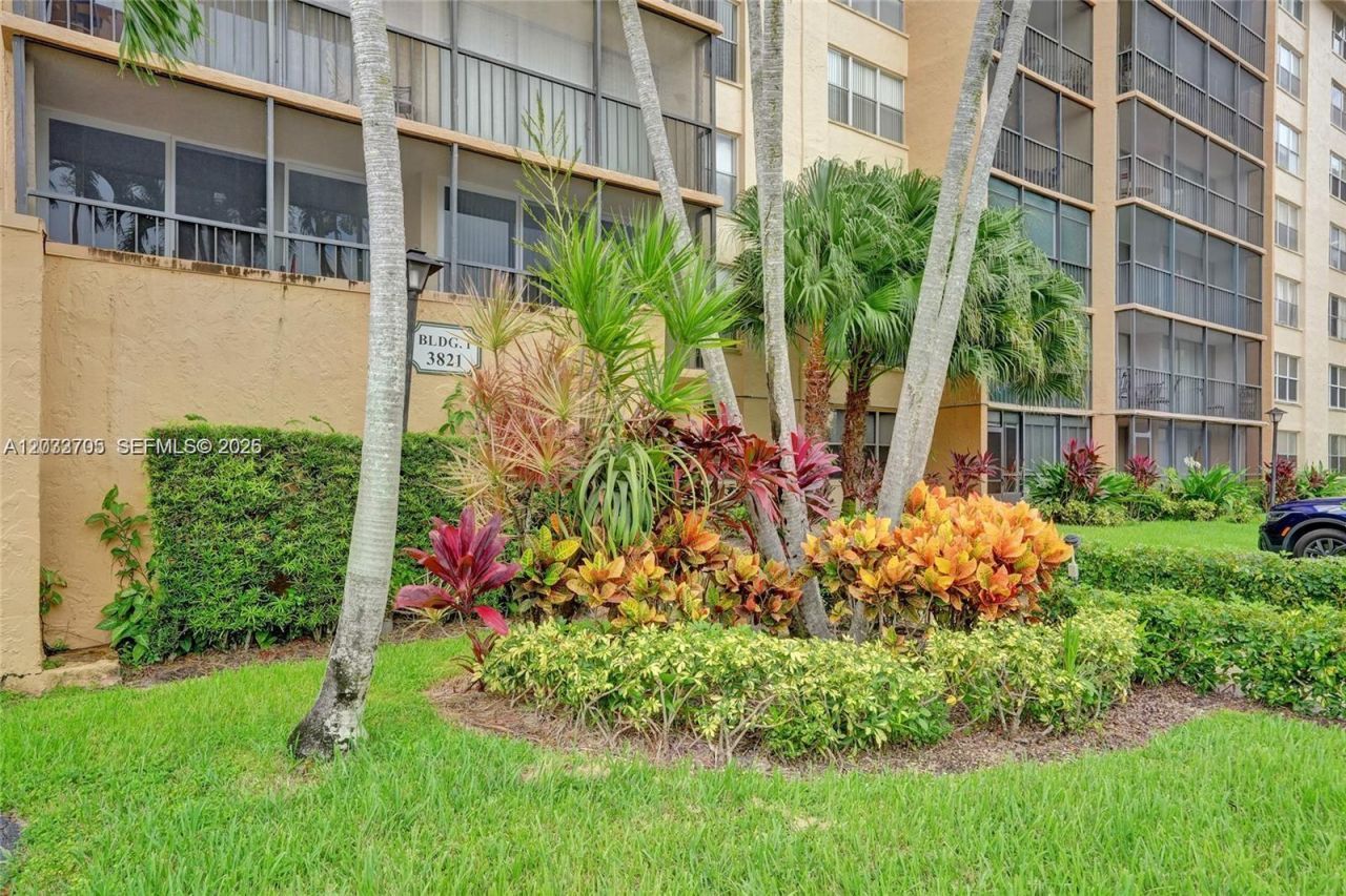 3821 Environ Blvd , Unit 403, Lauderhill, FL 33319 Photo