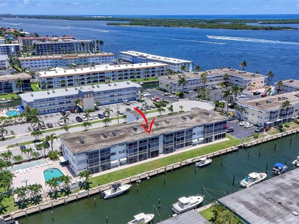 112 Doolen Ct , Unit 306, North Palm Beach, FL 33408