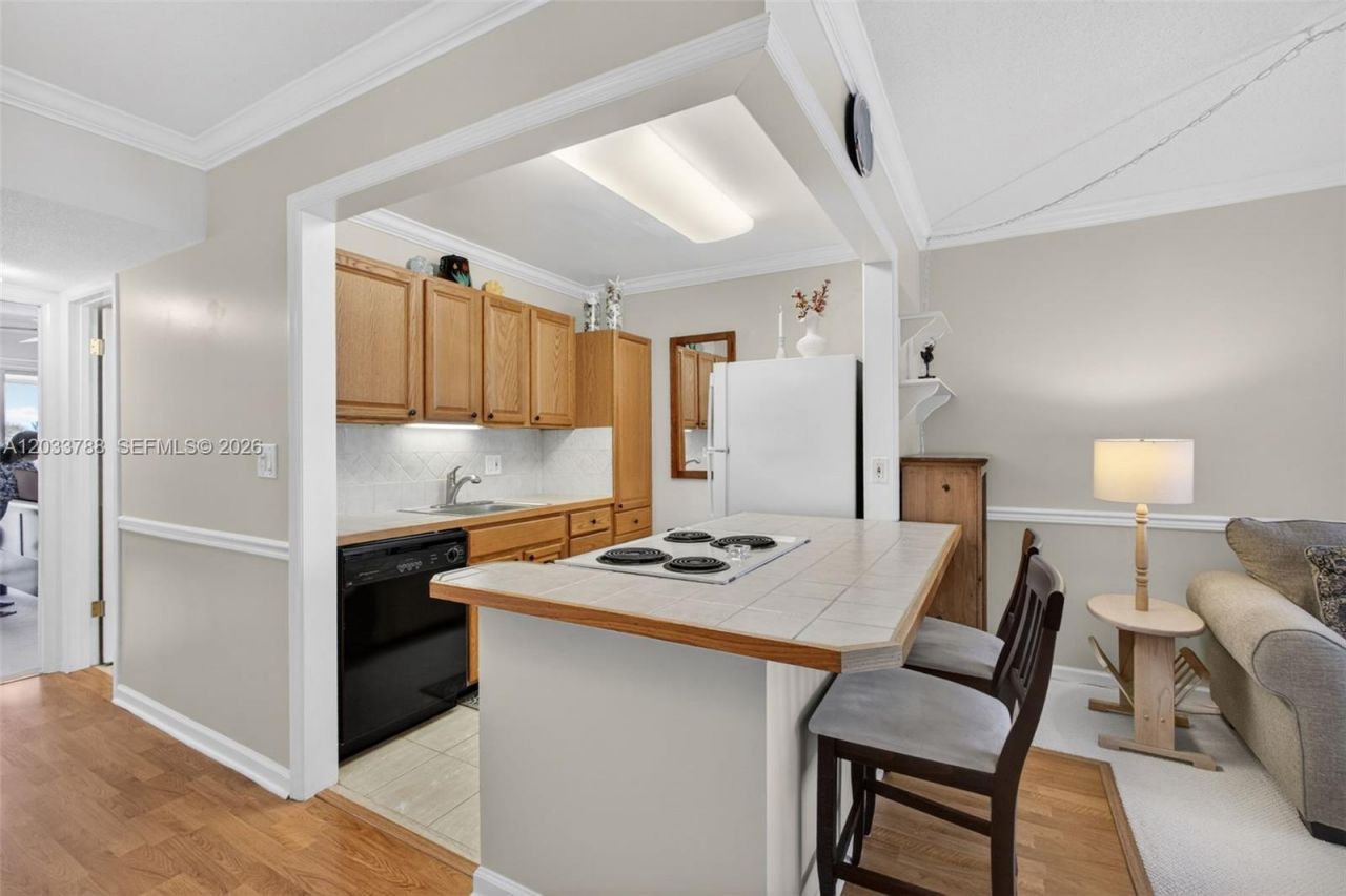 112 Doolen Ct , Unit 306, North Palm Beach, FL 33408 Photo