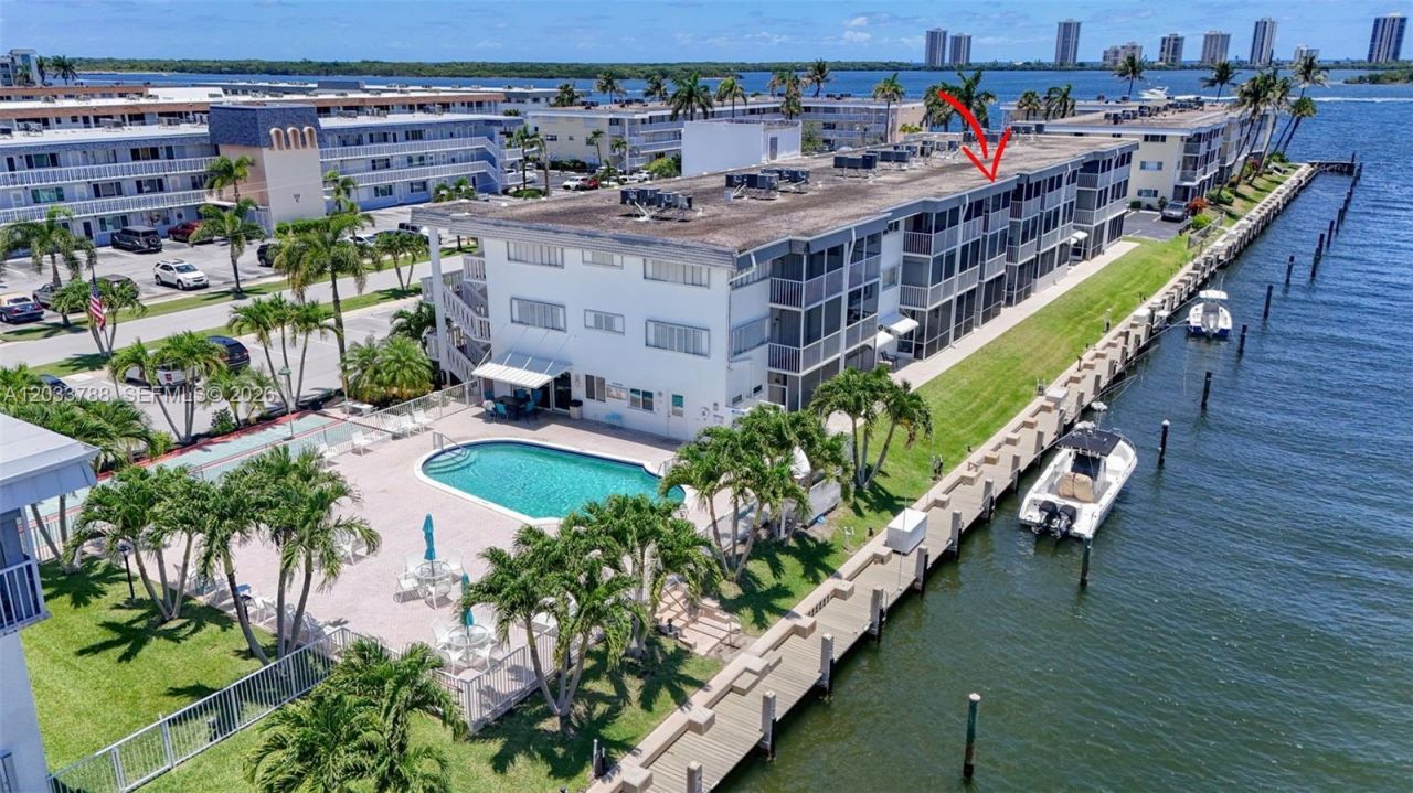 112 Doolen Ct , Unit 306, North Palm Beach, FL 33408 Photo