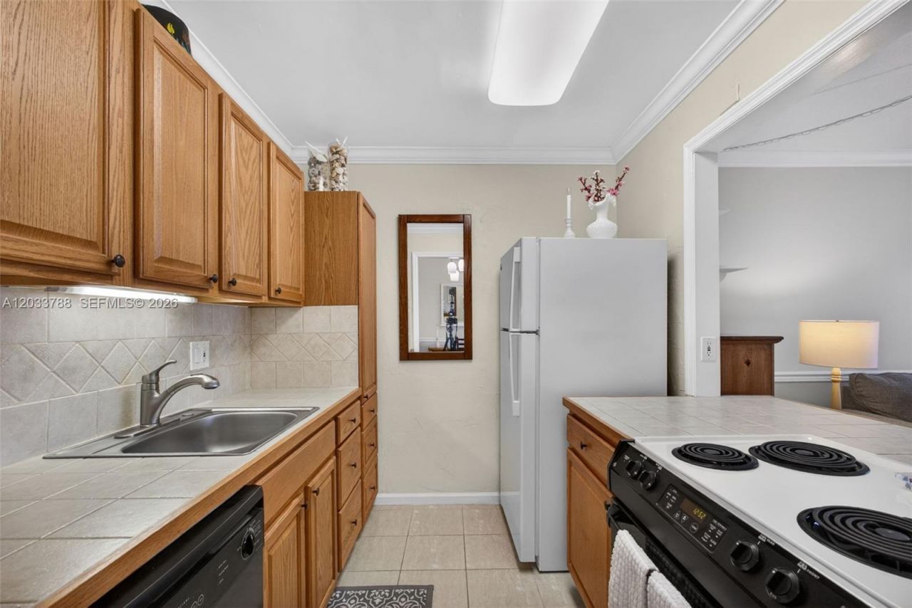 112 Doolen Ct , Unit 306, North Palm Beach, FL 33408 Photo