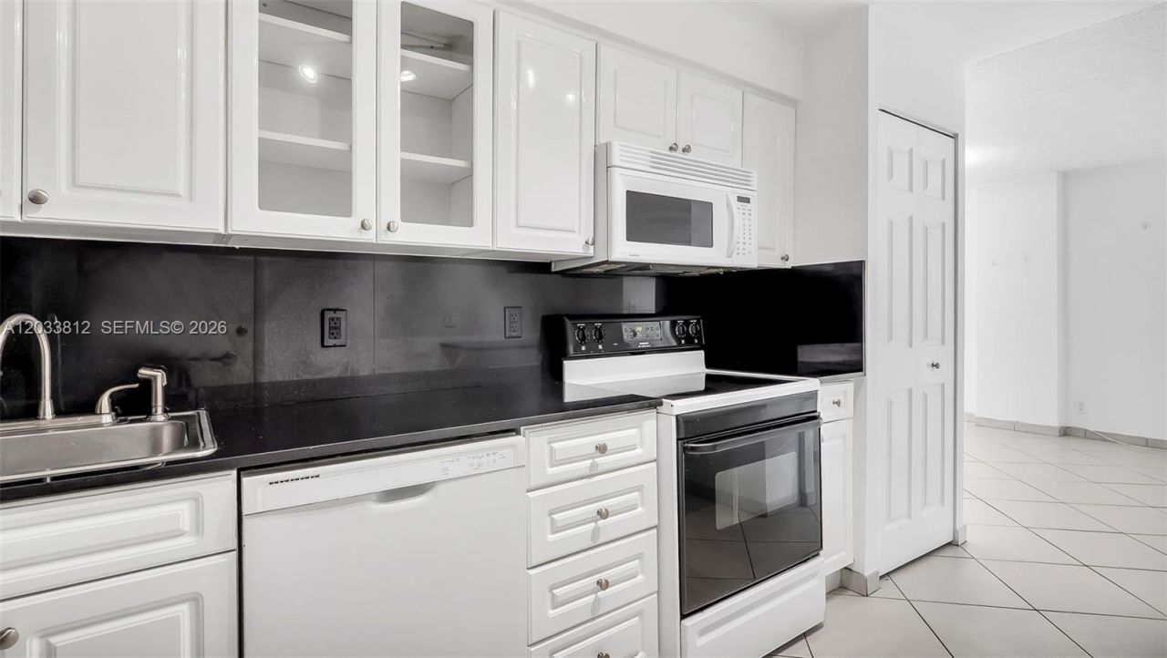 6770 Indian Creek Dr , Unit 15B, Miami Beach, FL 33141 Photo