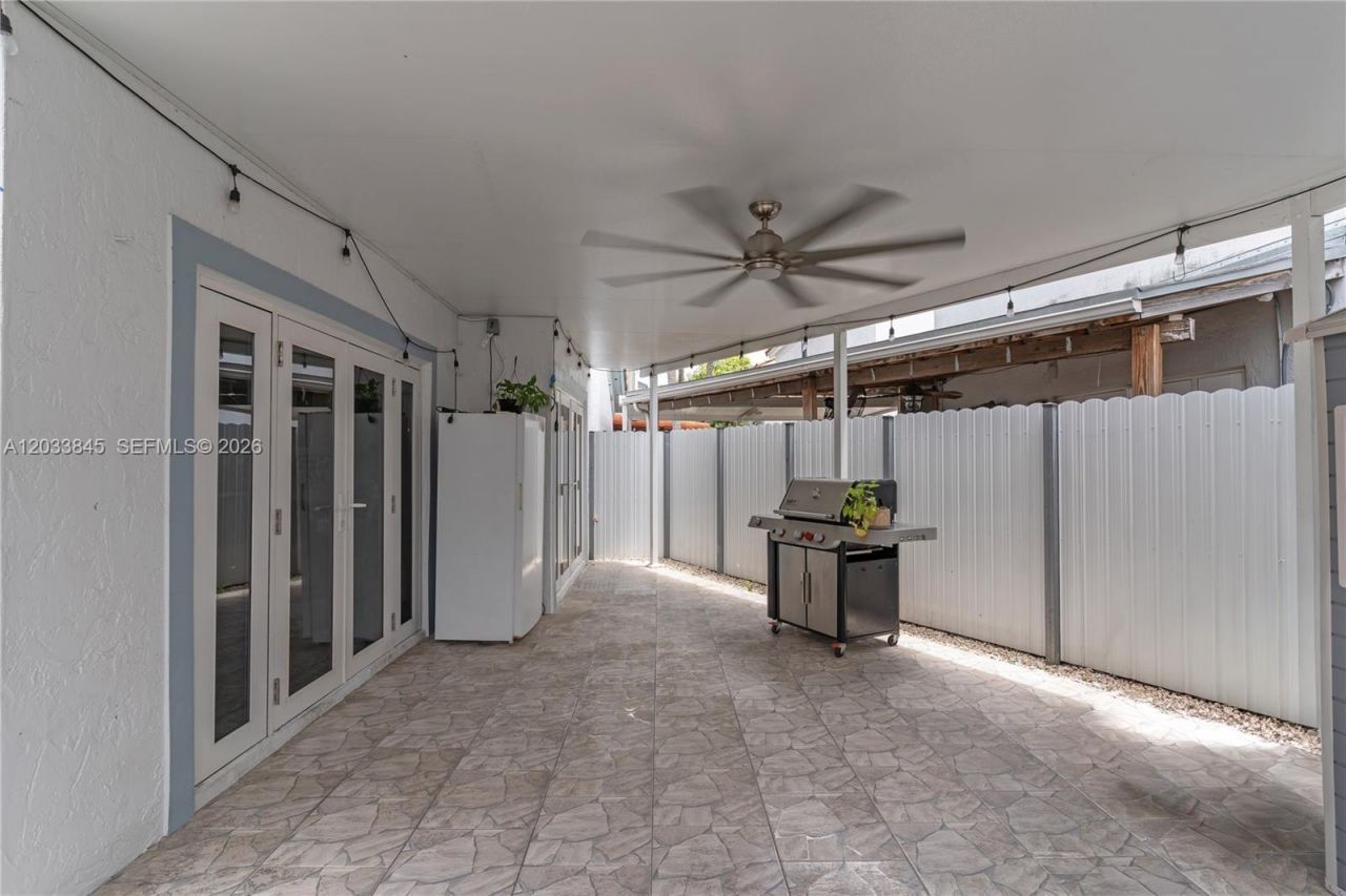 979 NW 126th Path , Miami, FL 33182 Photo