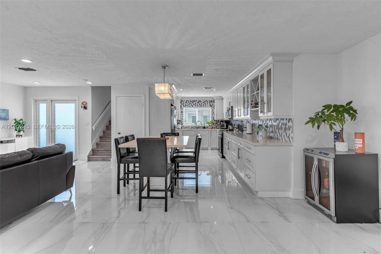 979 NW 126th Path , Miami, FL 33182 Photo