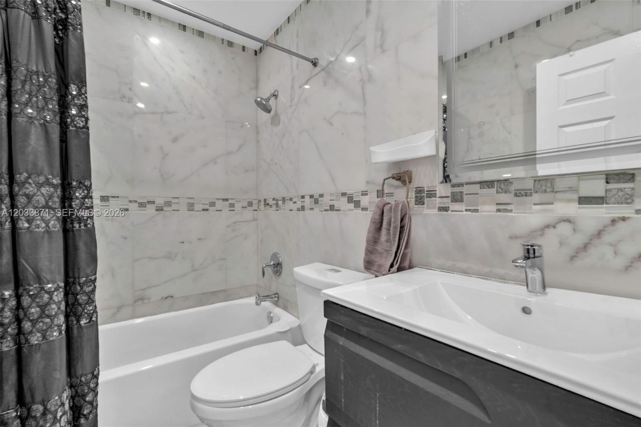 5080 SW 34th Ter, Hollywood, FL 33312 Photo