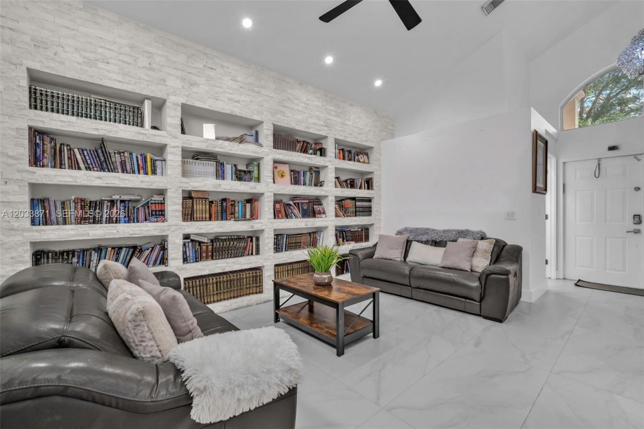 5080 SW 34th Ter, Hollywood, FL 33312 Photo