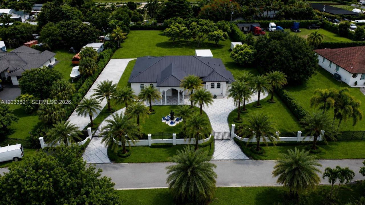23710 SW 214th Pl , Homestead, FL 33031 Photo