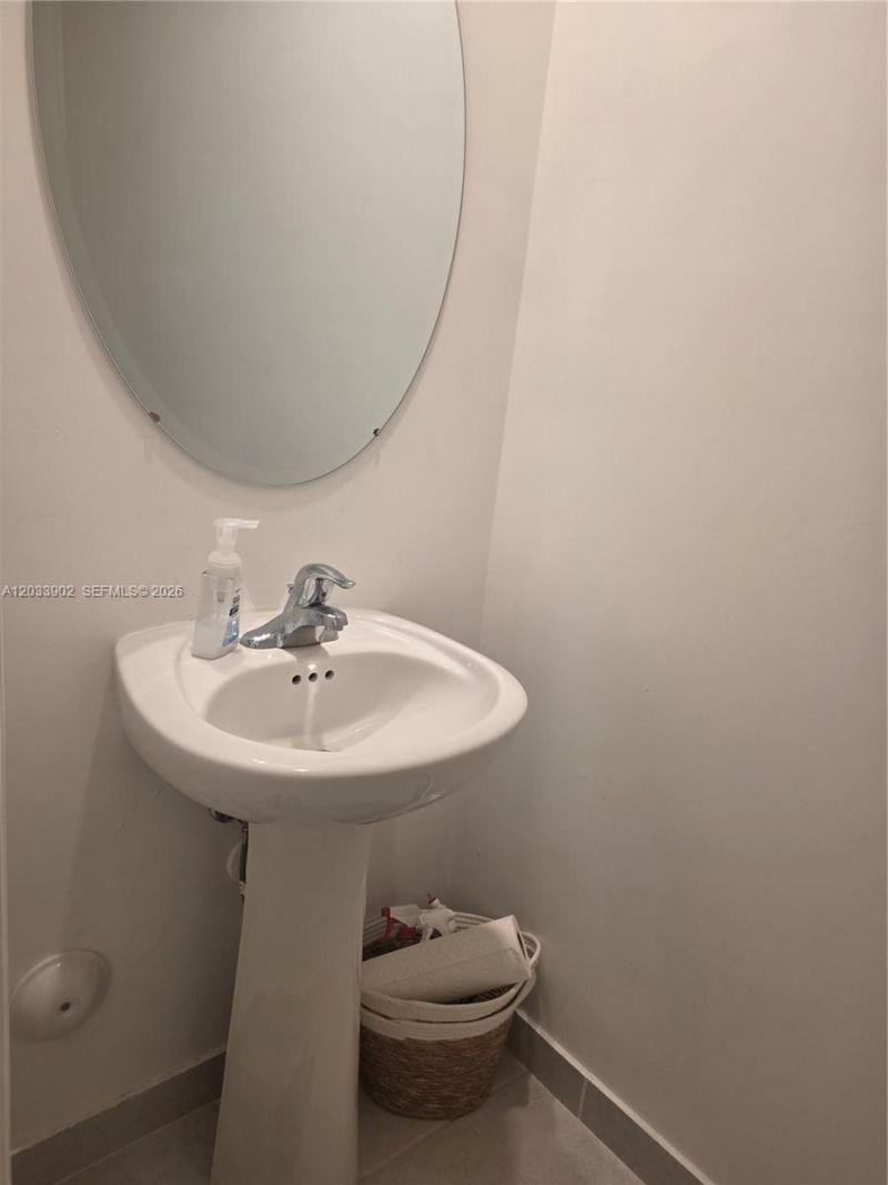 21124 NE 8th Ave, Miami, FL 33179 Photo