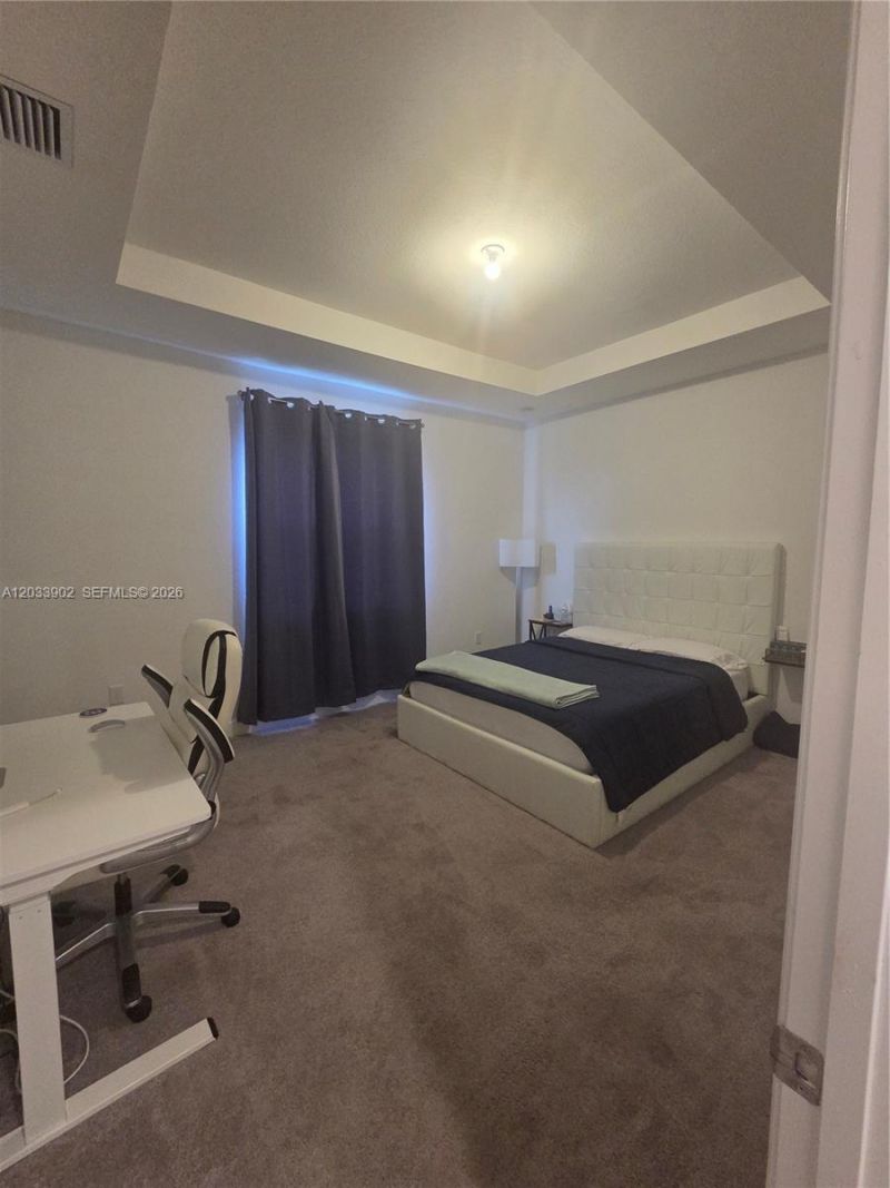 21124 NE 8th Ave, Miami, FL 33179 Photo