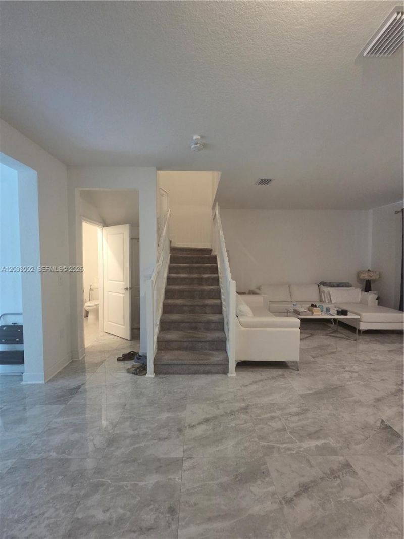 21124 NE 8th Ave , Miami, FL 33179 Photo
