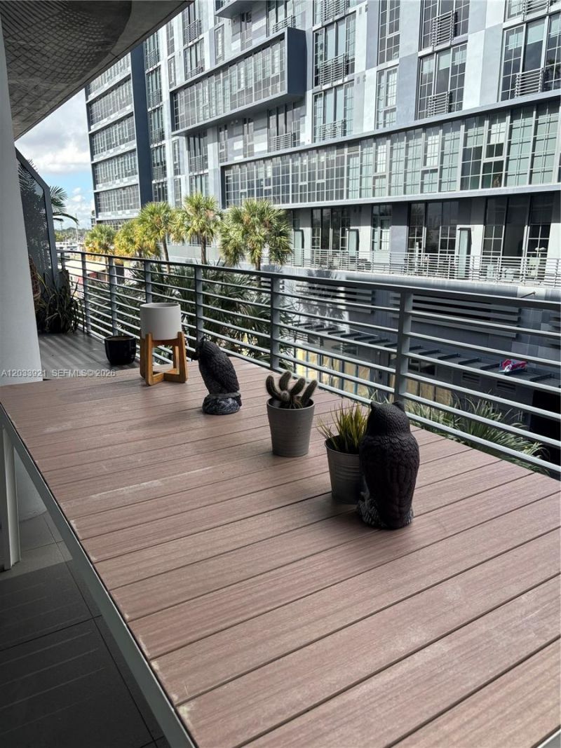 250 NW 24th St , Unit 3C, Miami, FL 33127 Photo