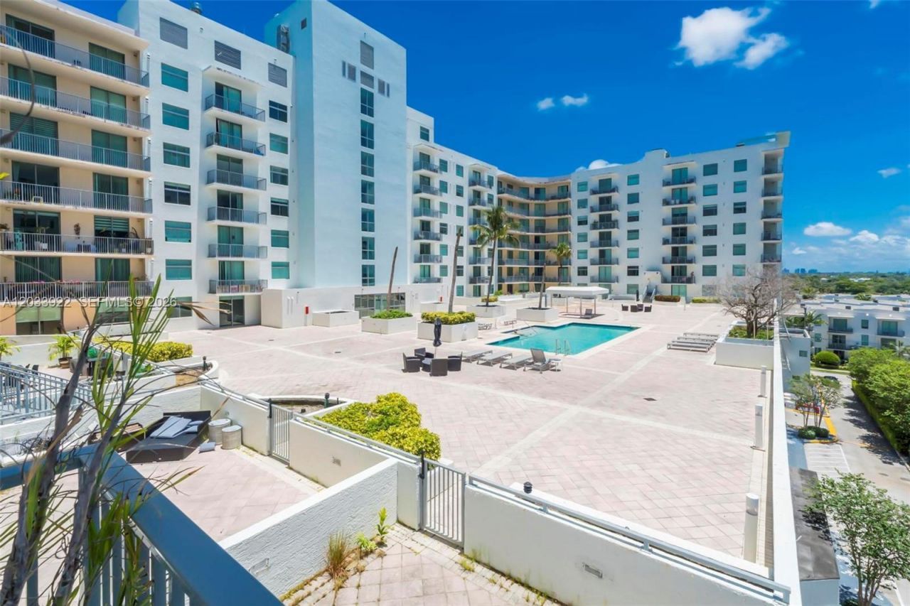140 S Dixie Hwy, Unit 501, Hollywood, FL 33020 Photo