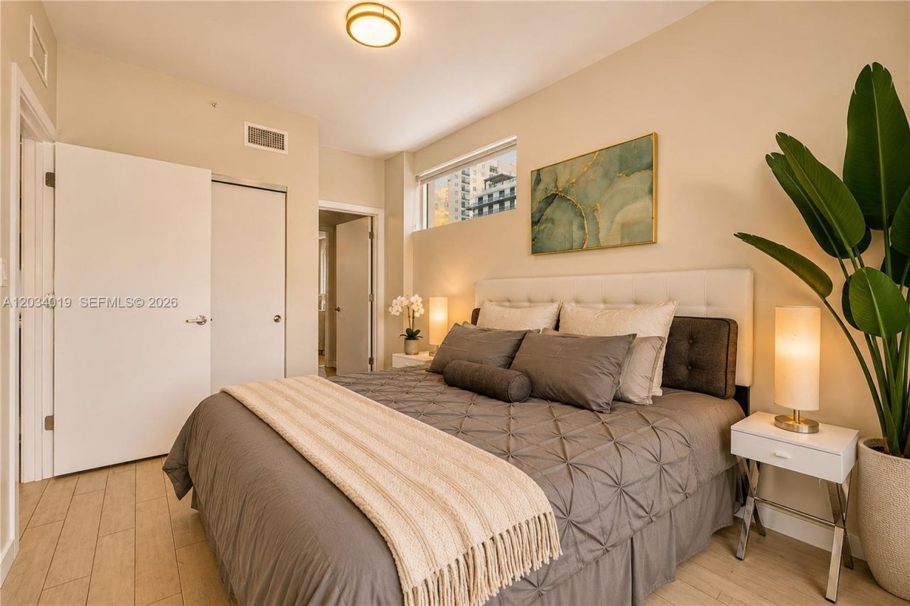 321 NE 26th St , Unit 806, Miami, FL 33137 Photo