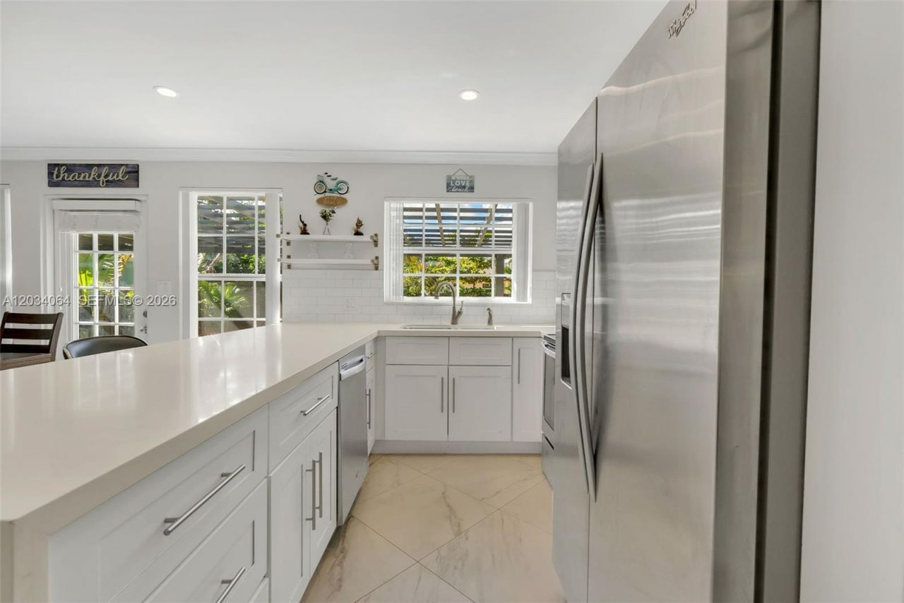 1000 N 17th Ave , Hollywood, FL 33020 Photo