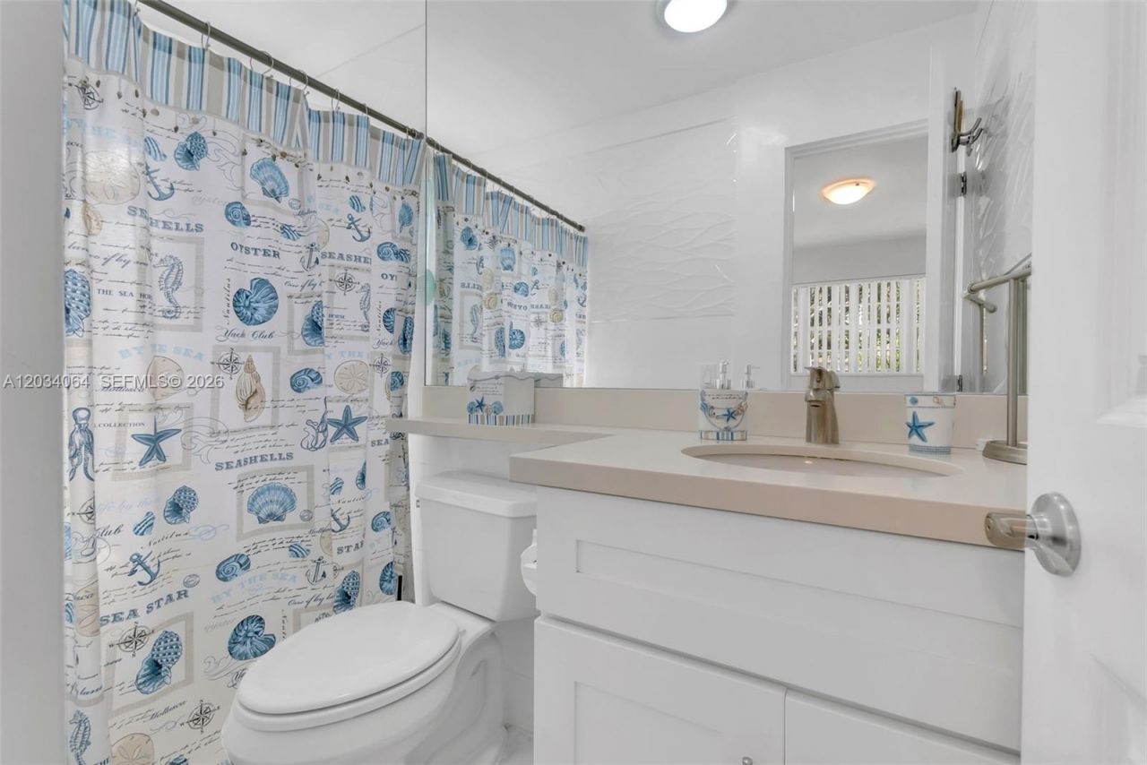 1000 N 17th Ave , Hollywood, FL 33020 Photo