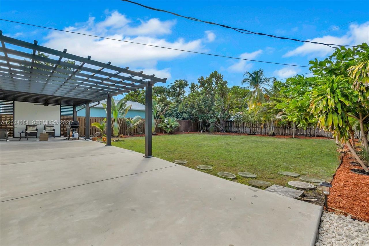 1000 N 17th Ave , Hollywood, FL 33020 Photo