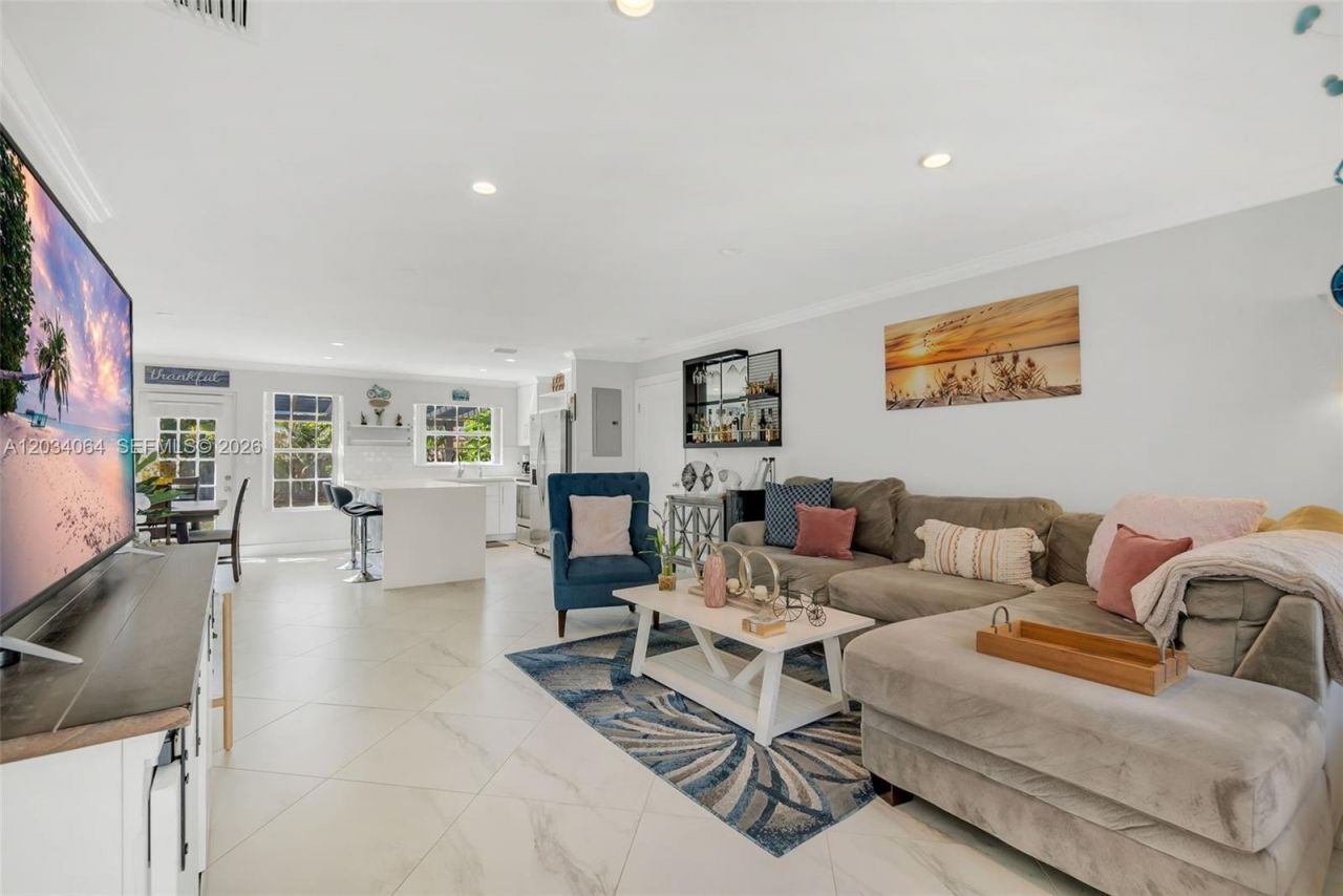 1000 N 17th Ave , Hollywood, FL 33020 Photo