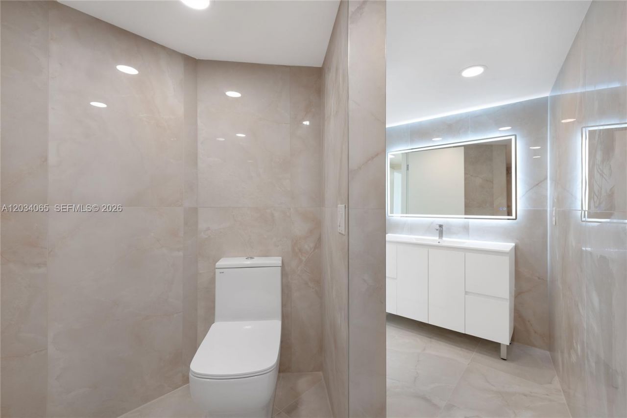 3590 S Ocean Blvd, Unit 410, South Palm Beach, FL 33480 Photo