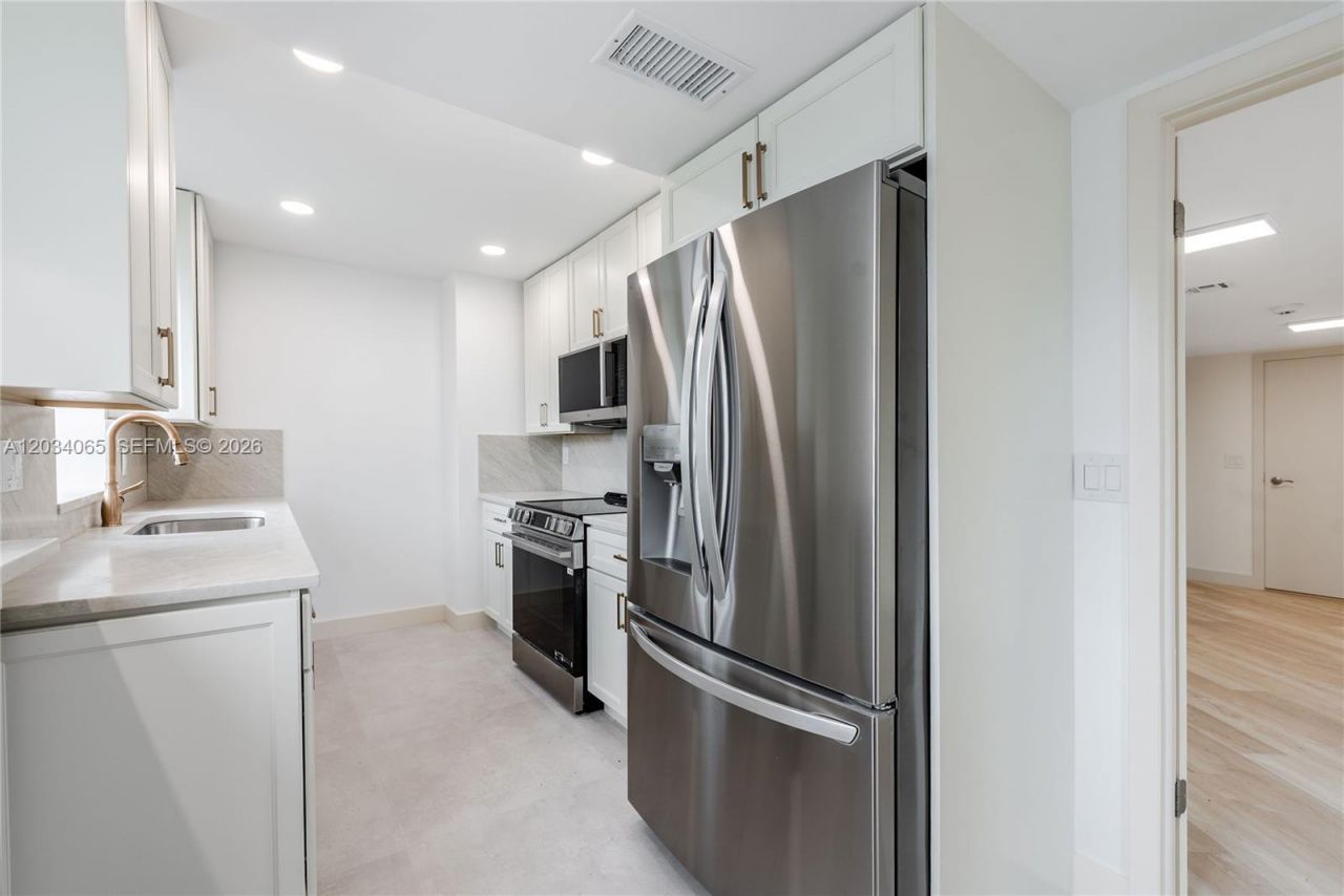 3590 S Ocean Blvd, Unit 410, South Palm Beach, FL 33480 Photo