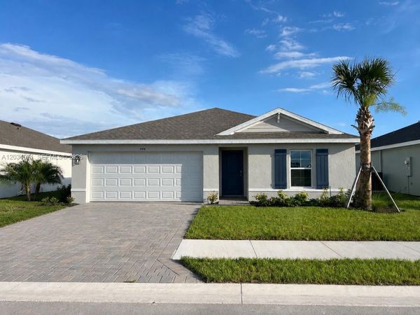 544 Ilaria Ct , Unit 544, Lehigh Acres, FL 33936