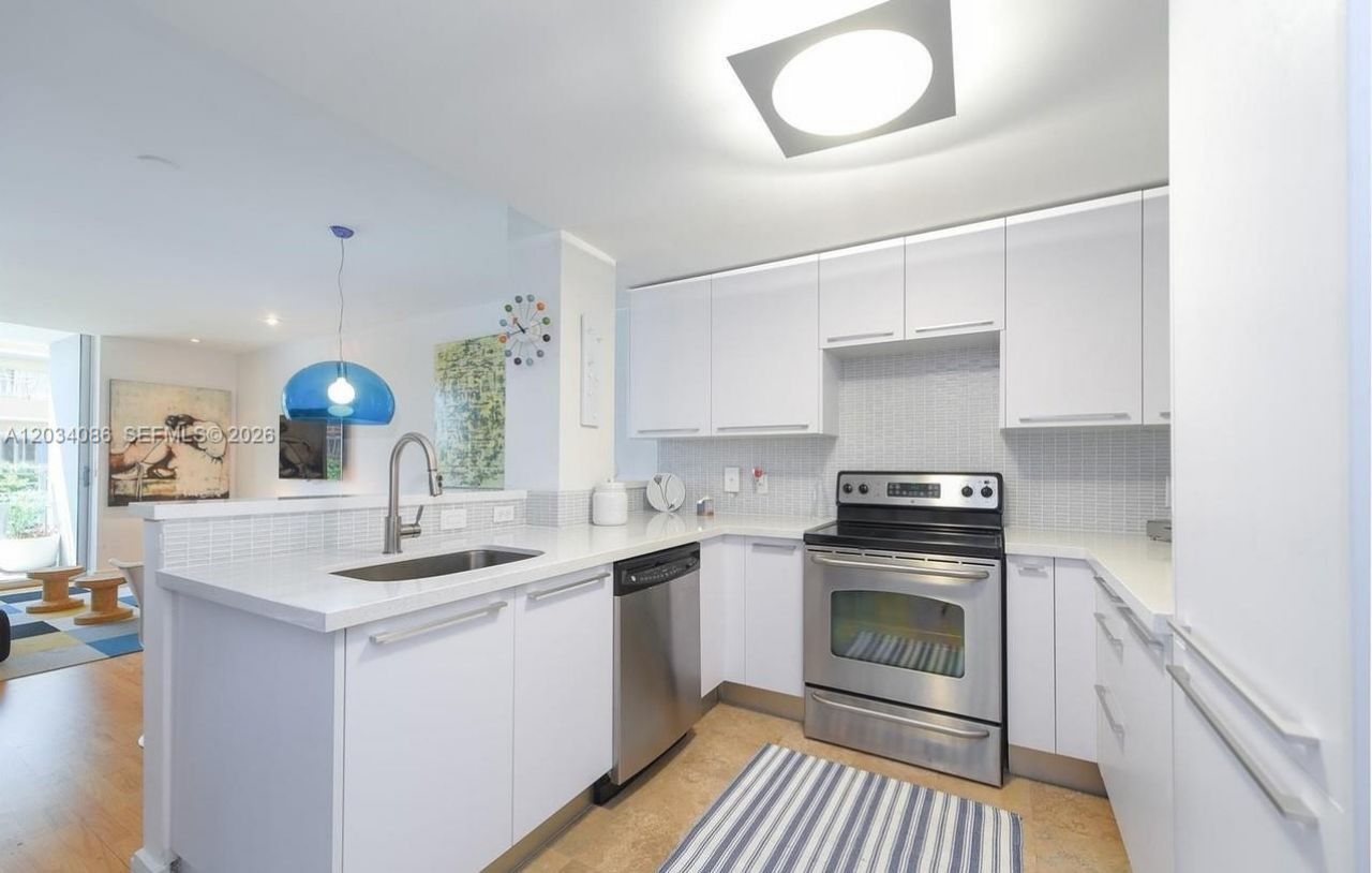 3339 Virginia St , Unit PH-22, Miami, FL 33133 Photo
