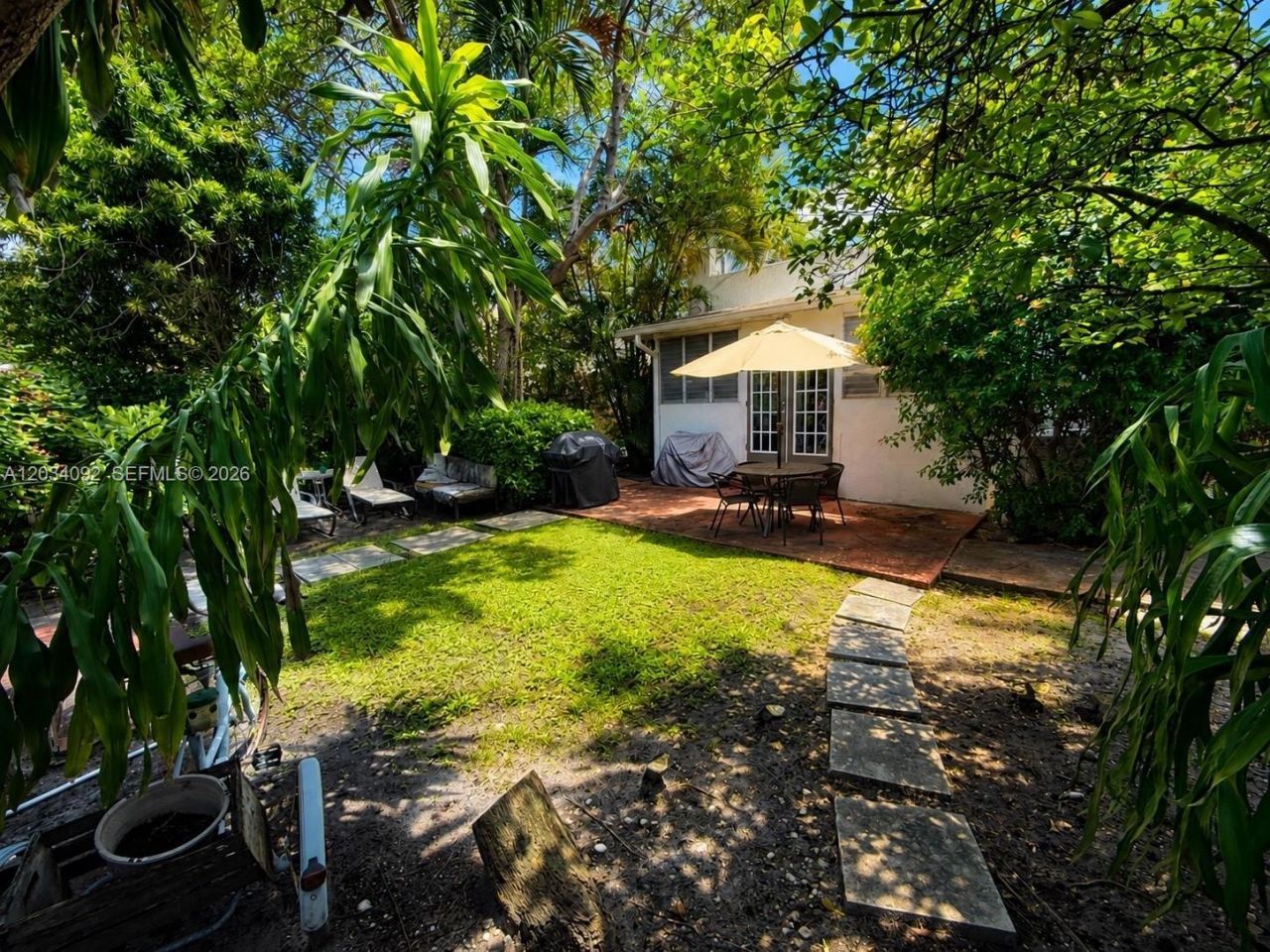 452 SW 26th Rd , Miami, FL 33129 Photo