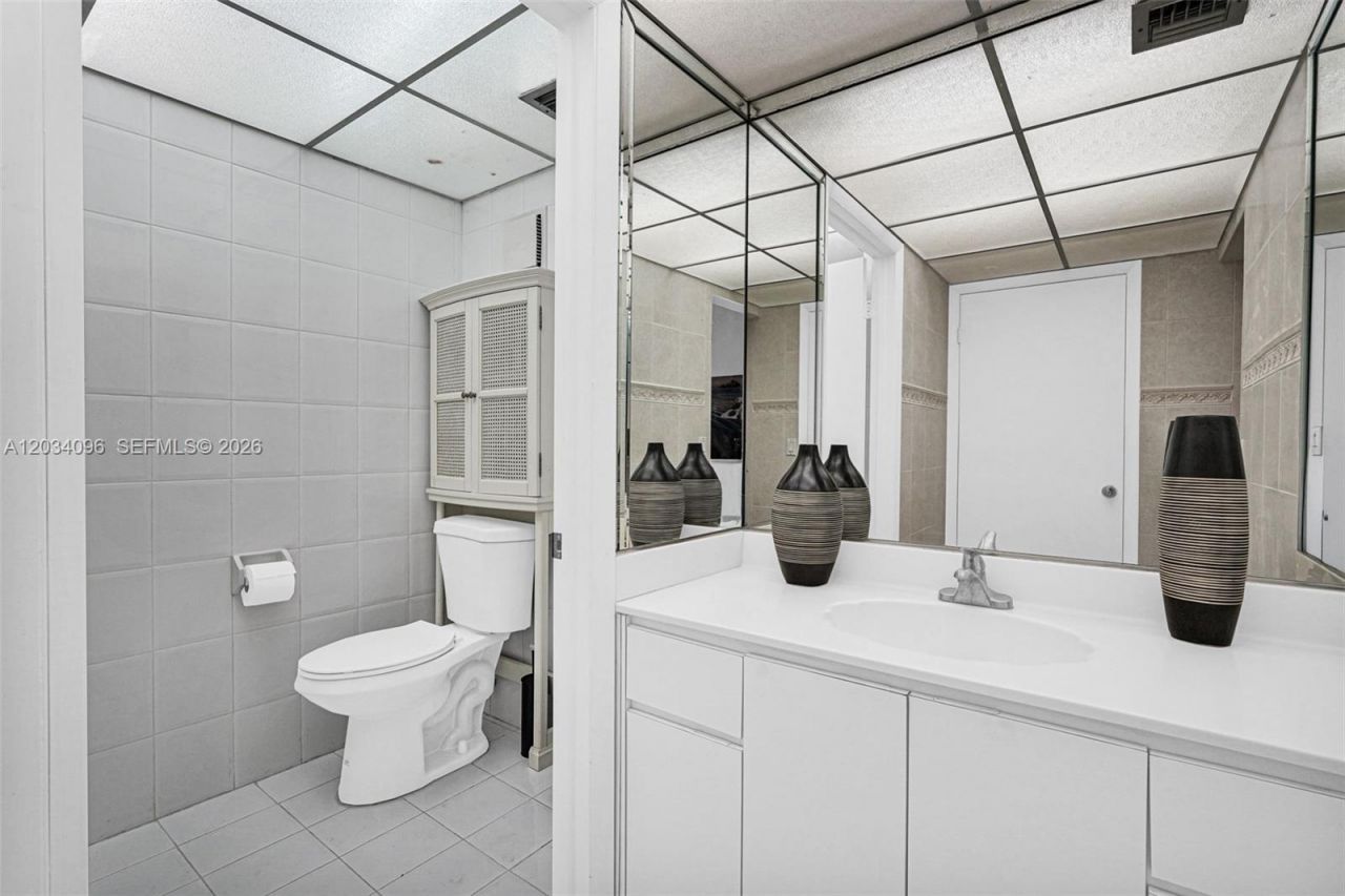 10825 SW 112th Ave , Unit 216, Miami, FL 33176 Photo