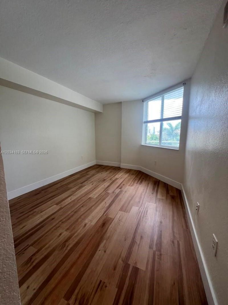 219 NW 12th Ave , Unit 602, Miami, FL 33128 Photo