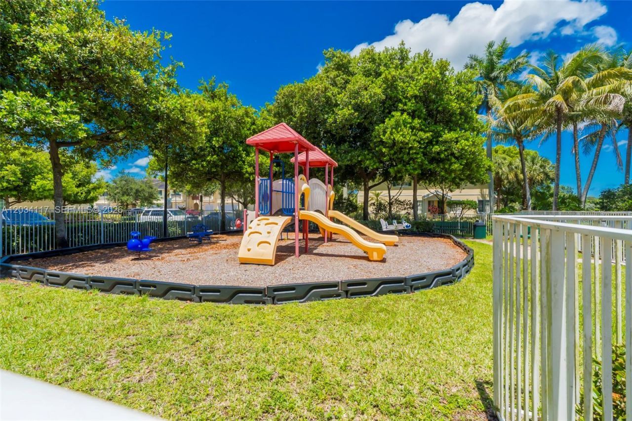 7782 Paddock Pl , Davie, FL 33328 Photo