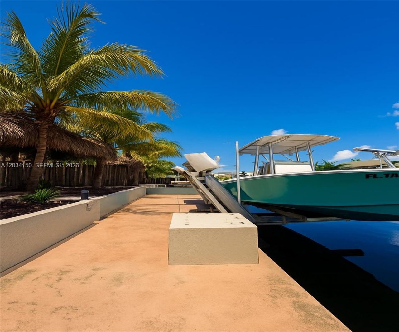136 Marina Ave , Unit East, Key Largo, FL 33037 Photo