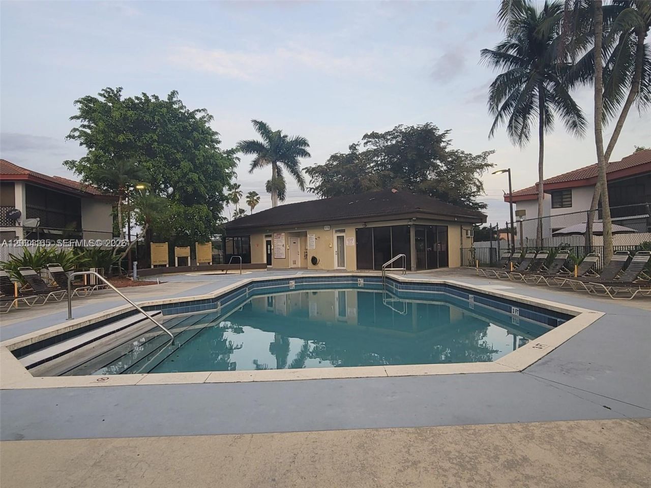 9673 SW 138th Ave, Unit QD1R, Miami, FL 33186 Photo