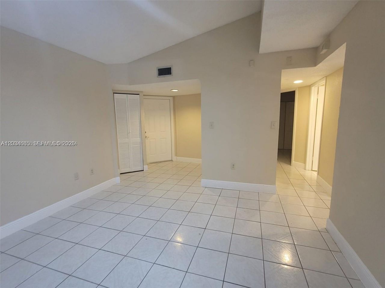9673 SW 138th Ave, Unit QD1R, Miami, FL 33186 Photo