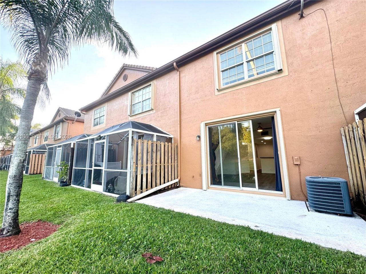 1564 Veracruz Ln , Unit 1564, Weston, FL 33327 Photo