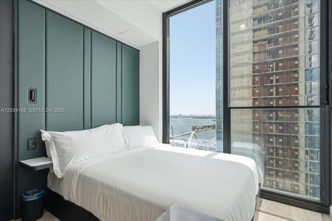 20 NE 11th , Unit 4803, Miami, FL 33132 Photo