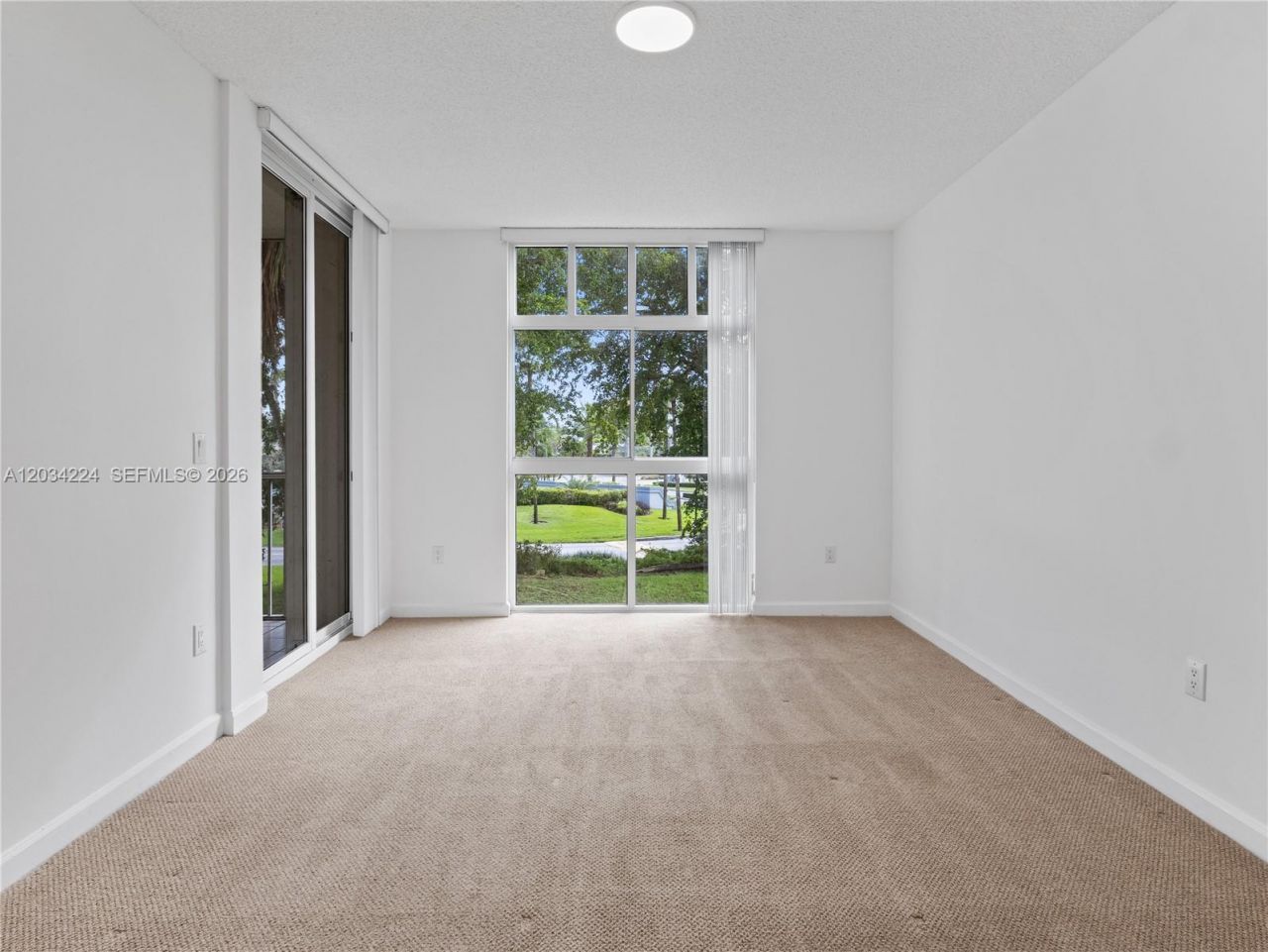9805 NW 52nd St, Unit 207, Doral, FL 33178 Photo