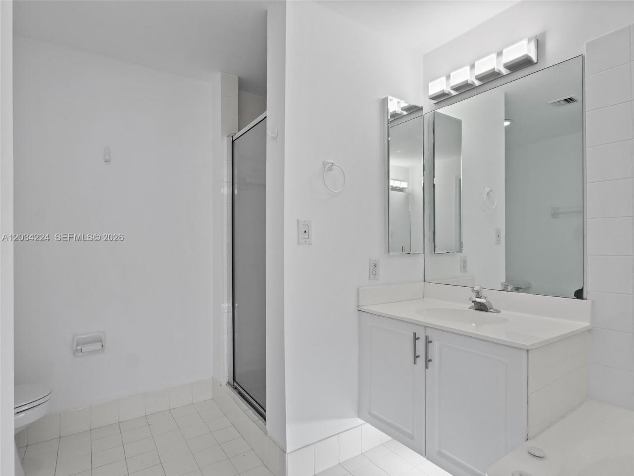 9805 NW 52nd St, Unit 207, Doral, FL 33178 Photo