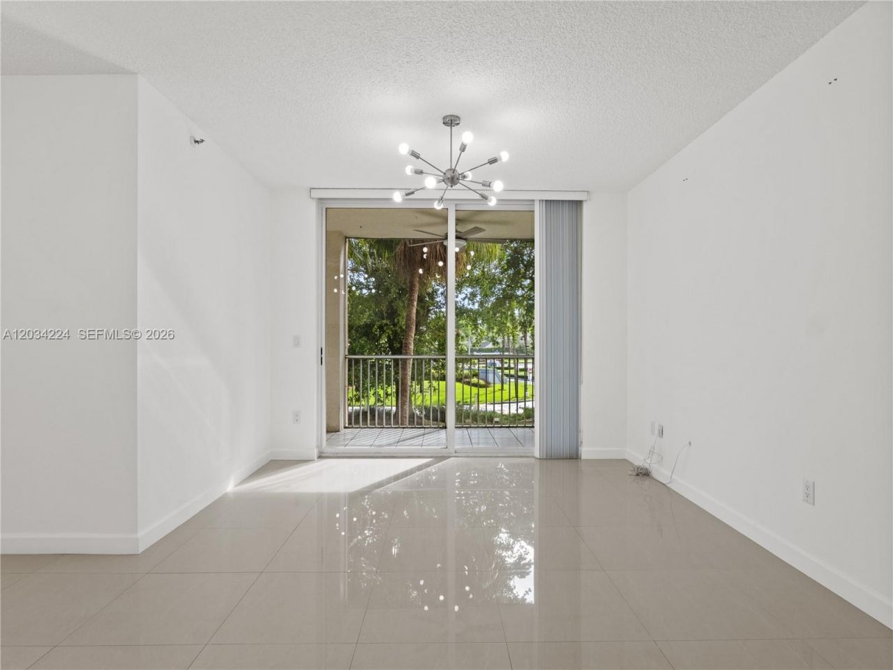 9805 NW 52nd St, Unit 207, Doral, FL 33178 Photo