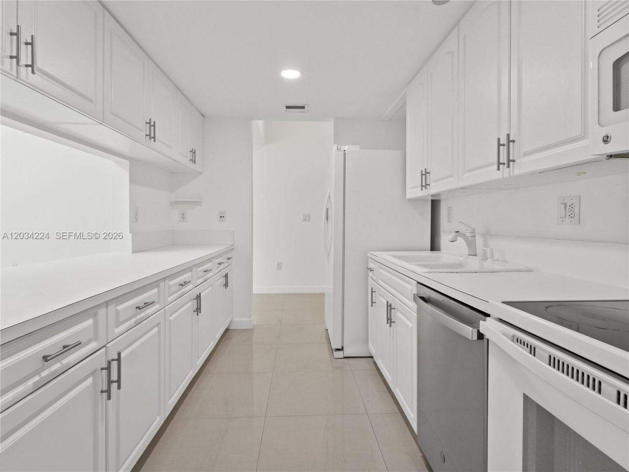 9805 NW 52nd St, Unit 207, Doral, FL 33178 Photo