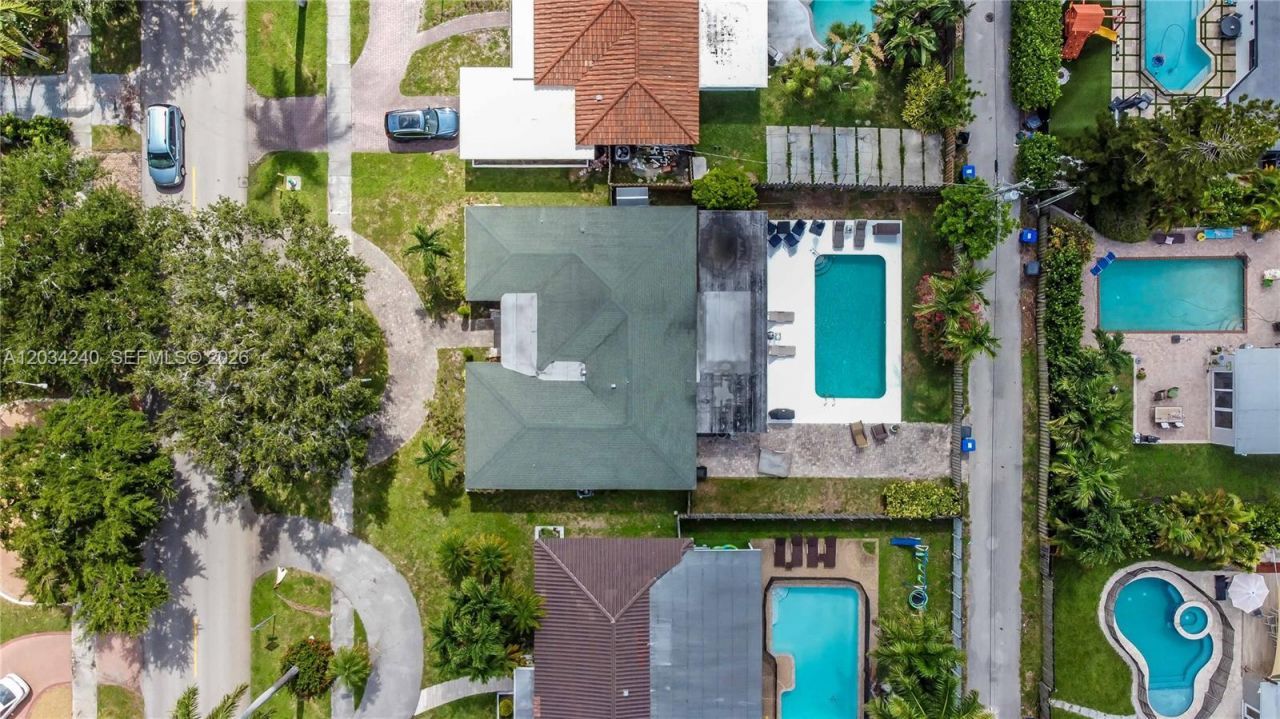 1324 Washington St, Hollywood, FL 33019 Photo