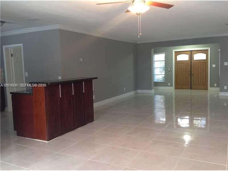 1324 Washington St, Hollywood, FL 33019 Photo
