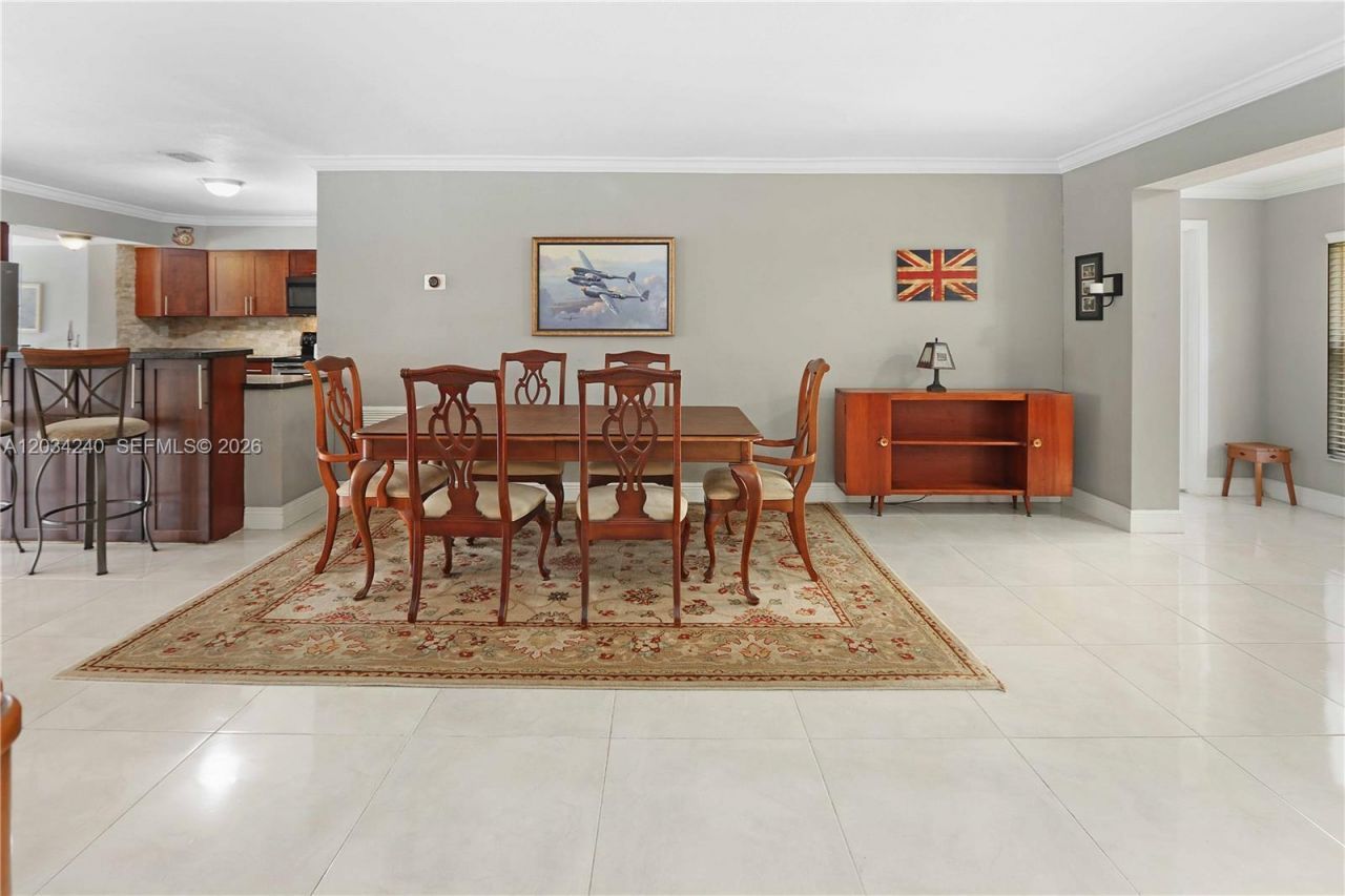 1324 Washington St, Hollywood, FL 33019 Photo