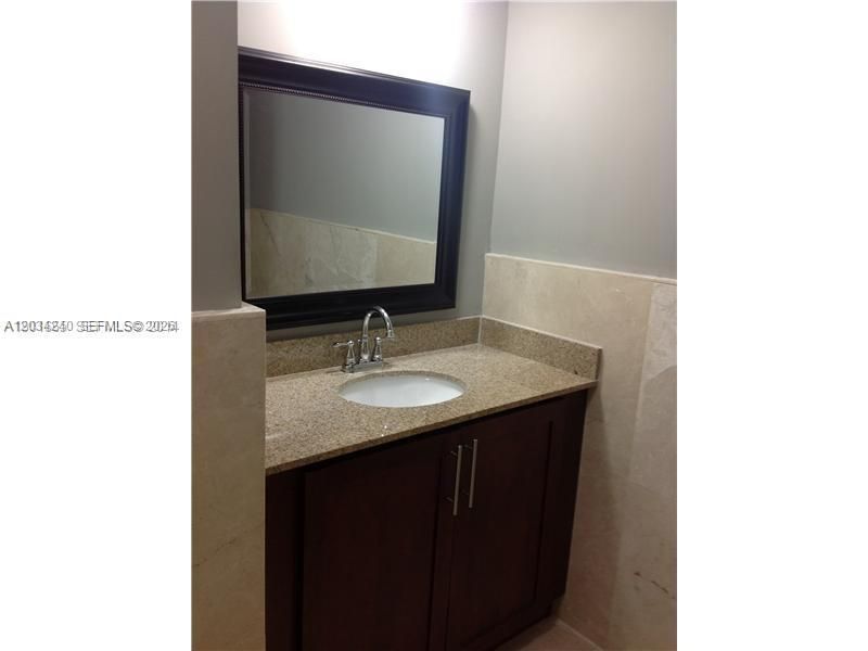 1324 Washington St, Hollywood, FL 33019 Photo