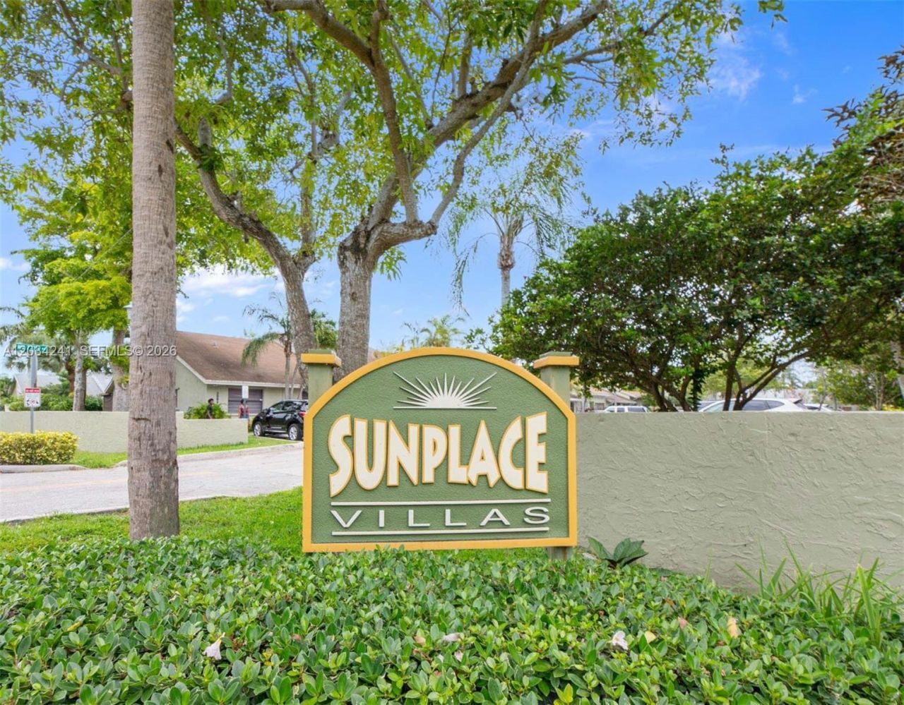 7661 NW 38th Ct , Sunrise, FL 33351 Photo