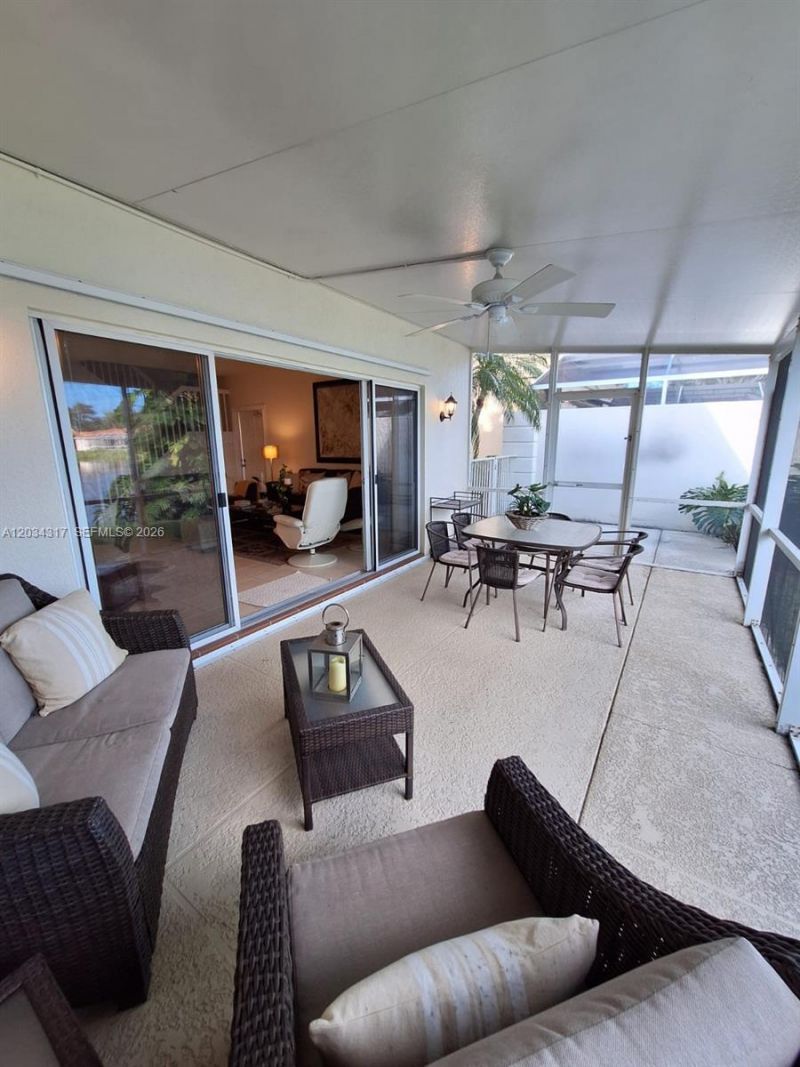 2104 Tigris Dr, West Palm Beach, FL 33411 Photo