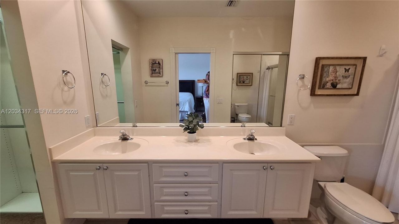 2104 Tigris Dr, West Palm Beach, FL 33411 Photo