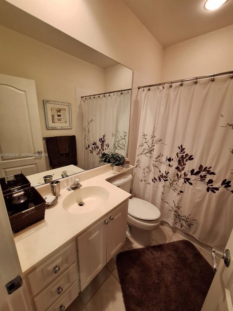 2104 Tigris Dr, West Palm Beach, FL 33411 Photo
