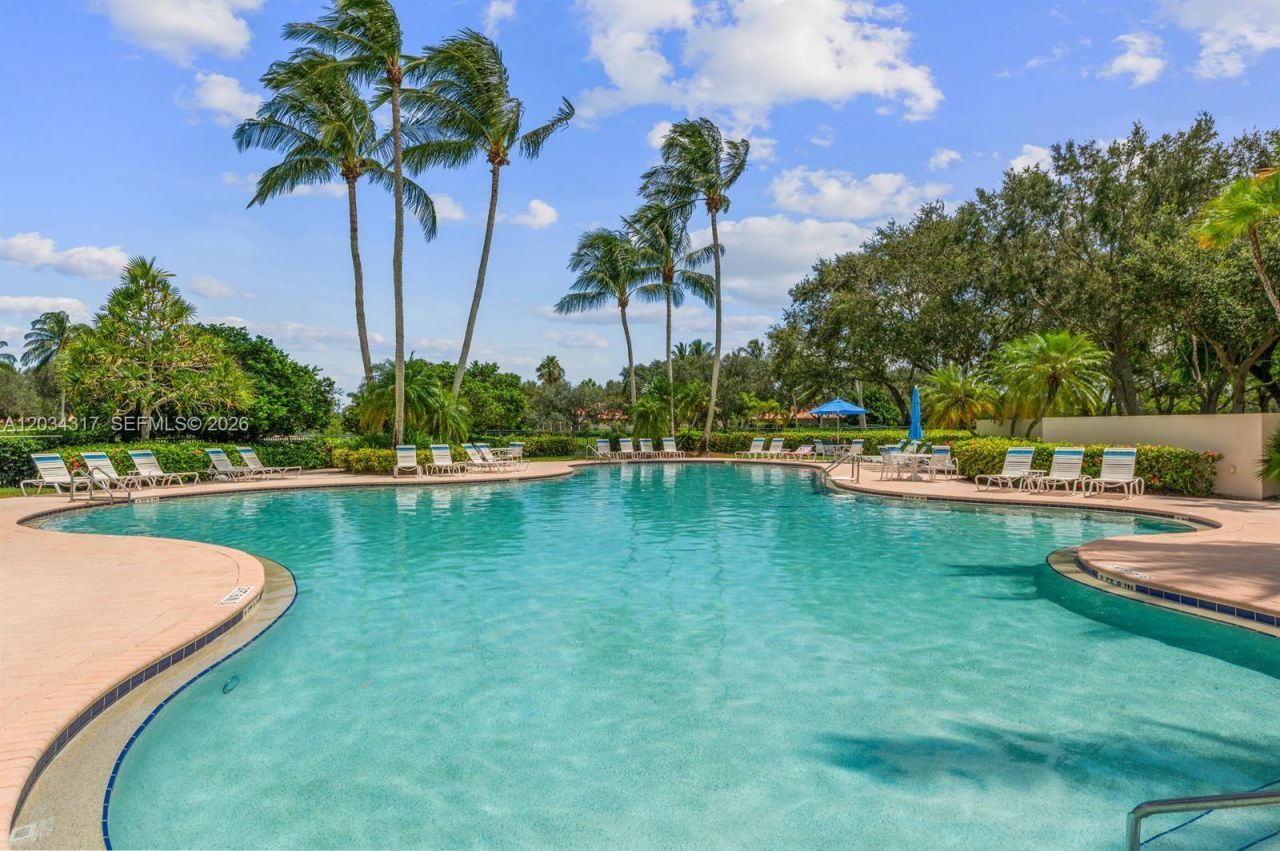 2104 Tigris Dr, West Palm Beach, FL 33411 Photo