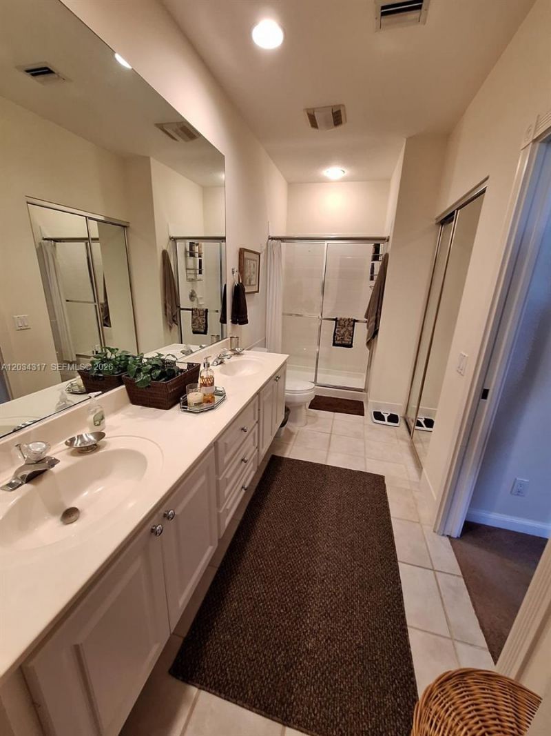 2104 Tigris Dr, West Palm Beach, FL 33411 Photo