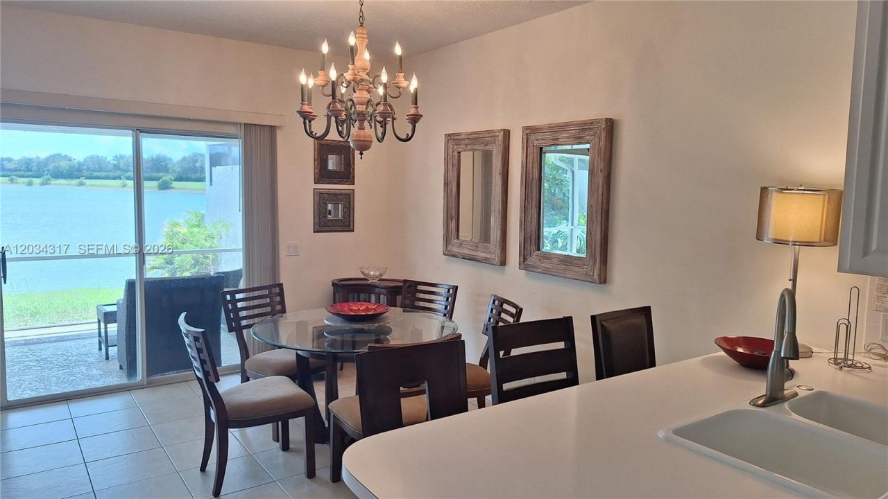 2104 Tigris Dr, West Palm Beach, FL 33411 Photo